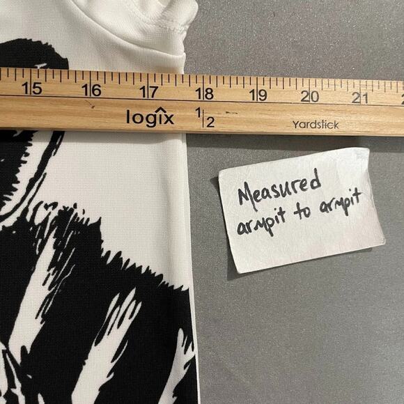 Express Zebra Shirt Size Small Stretch Knit Tee Top Avant Garde Safari Chic - Picture 7 of 8